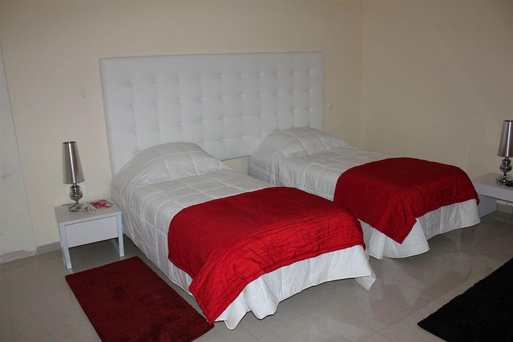 Malaika Hotel Bissau Esterno foto